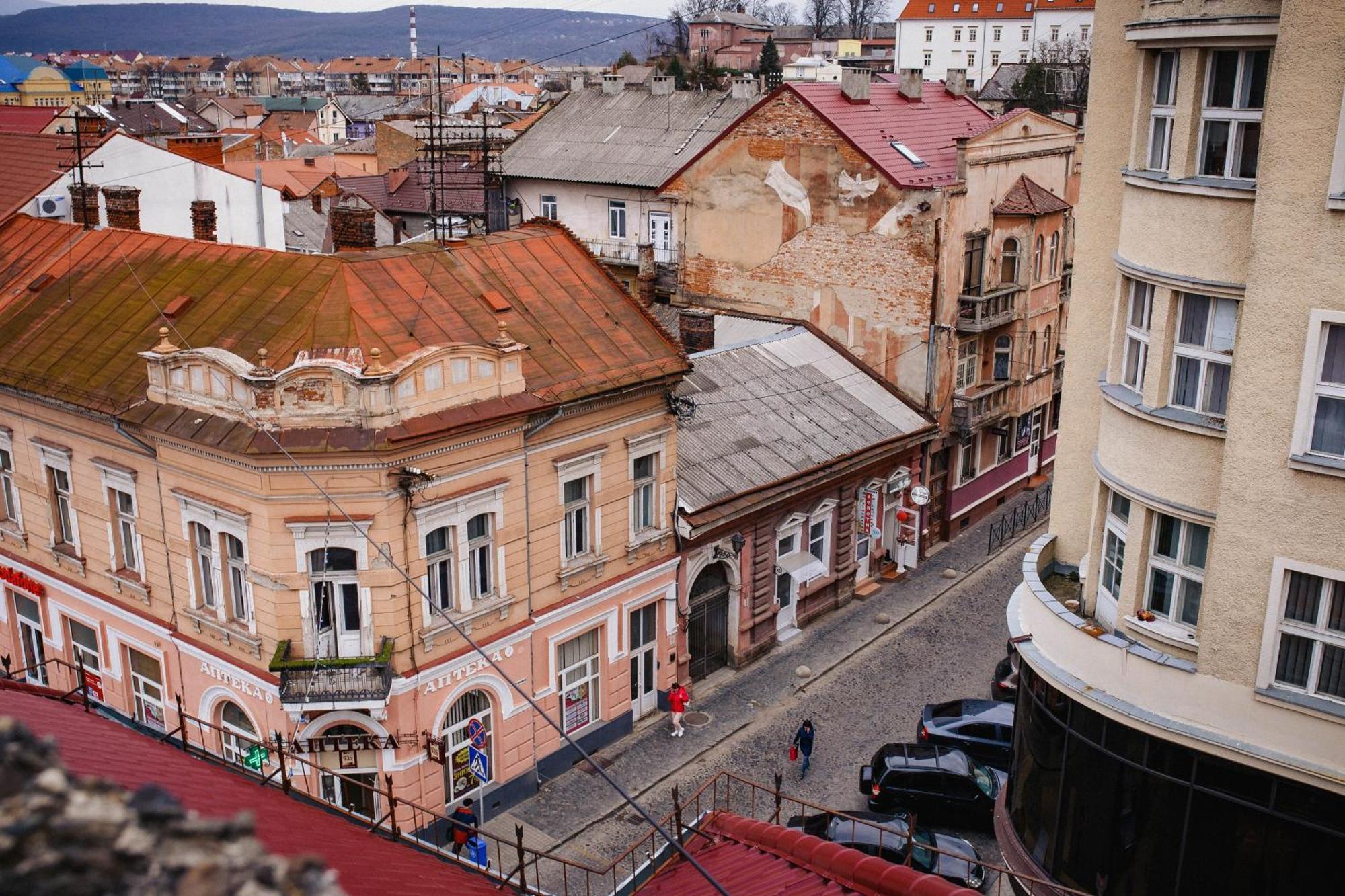 Historical Center Apartman Ungvár Kültér fotó