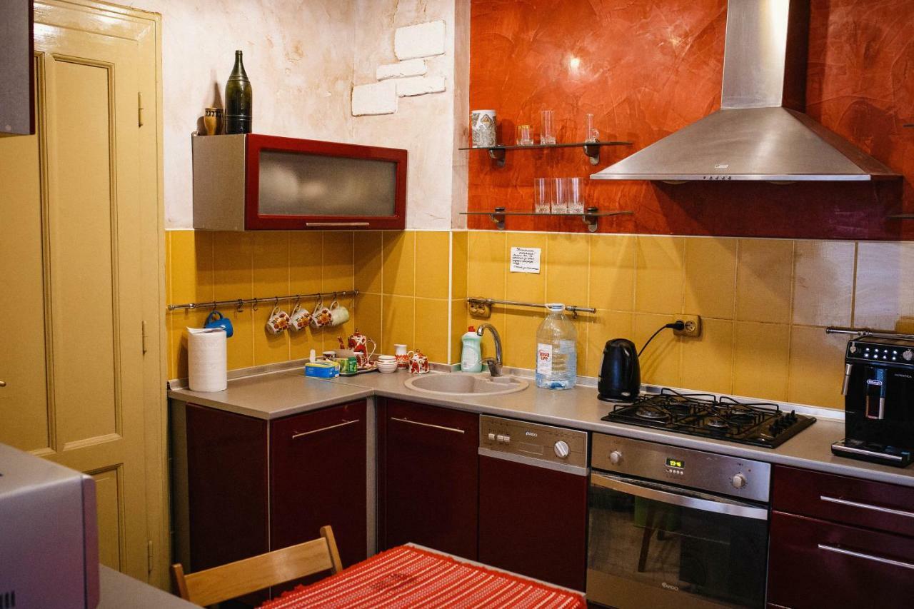 Historical Center Apartman Ungvár Kültér fotó