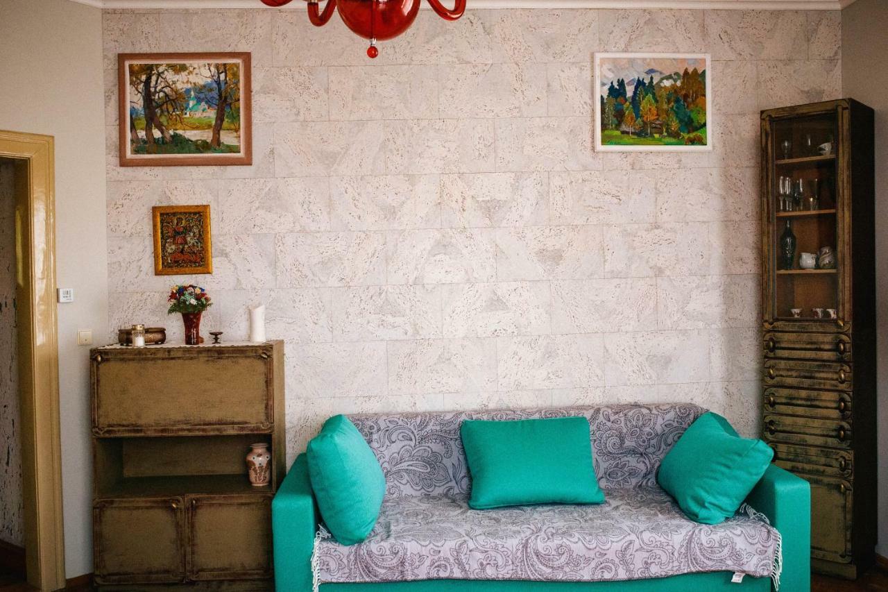Historical Center Apartman Ungvár Kültér fotó