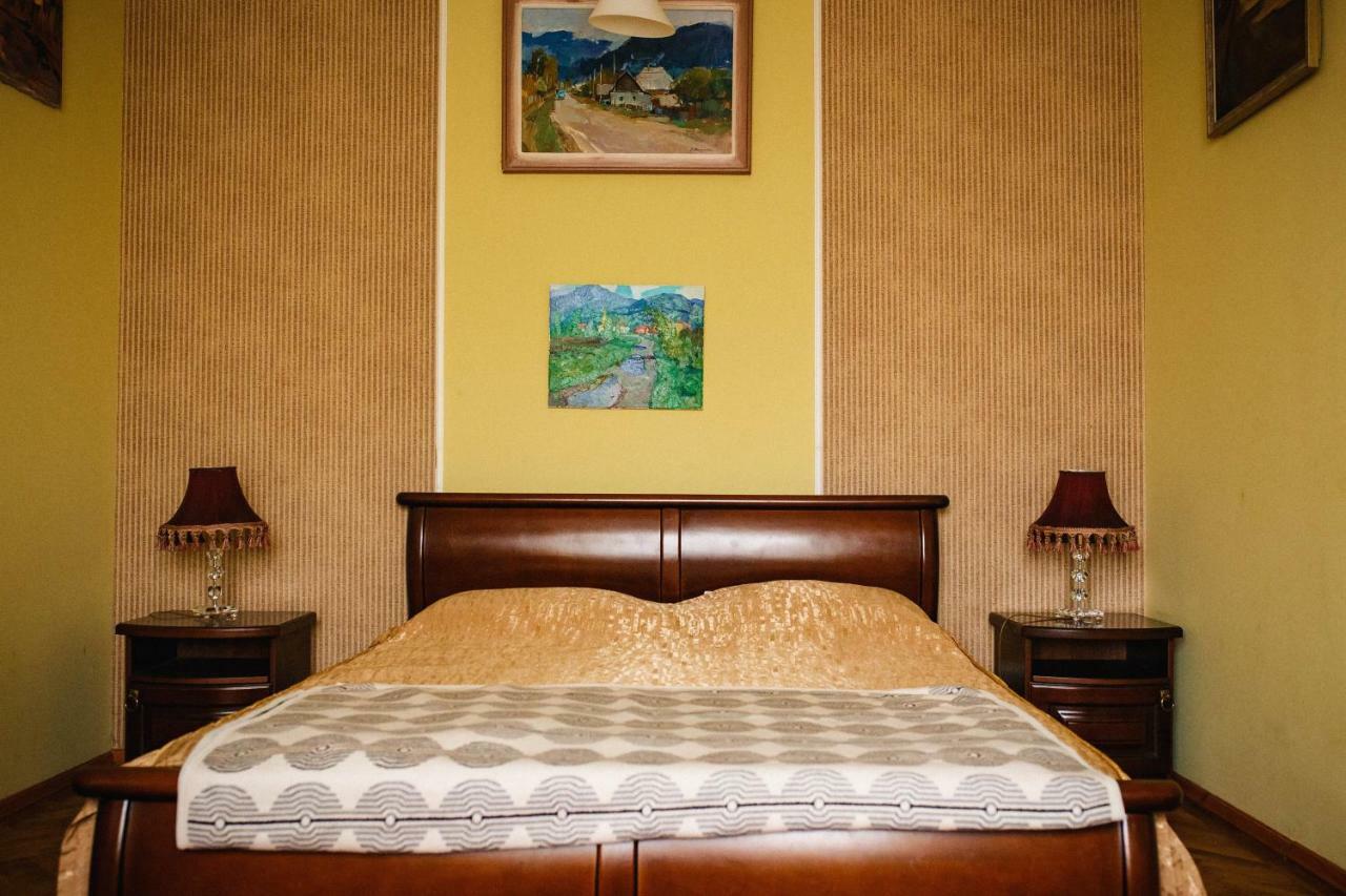 Historical Center Apartman Ungvár Kültér fotó